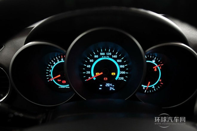 2013款 1.6L 手動(dòng)致酷型 國(guó)IV