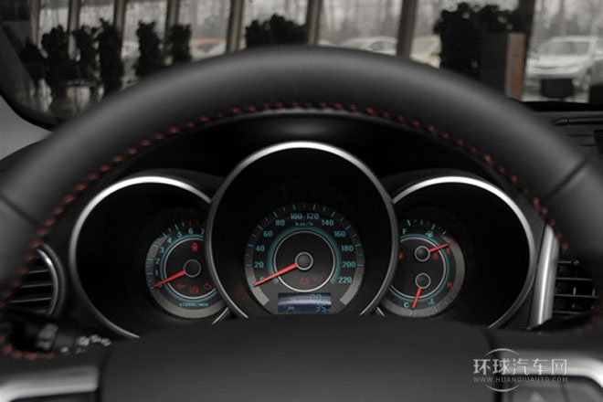 2013款 1.6L 手動致酷型 國V