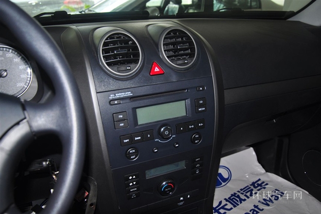 2012款 歐風版 綠靜2.0T自動四驅超豪華型