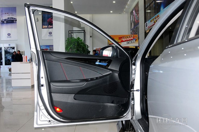 2013款 1.6L 自動俊酷型 國IV