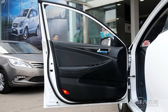 2013款 1.6L 自動俊酷型 國V