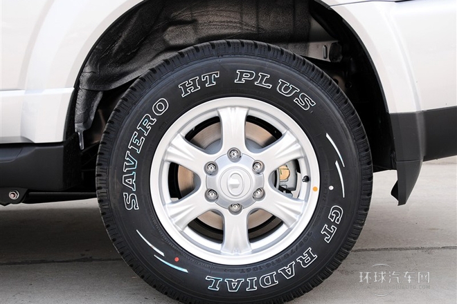 2012款 智尊版 綠靜2.0T手動四驅舒適型