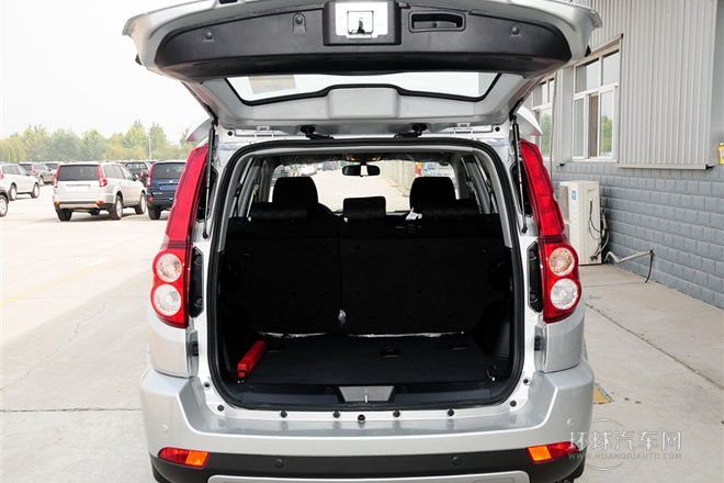 2012款 智尊版 綠靜2.0T手動(dòng)四驅(qū)舒適型