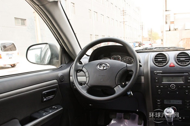 2012款 智尊版 綠靜2.0T手動兩驅舒適型