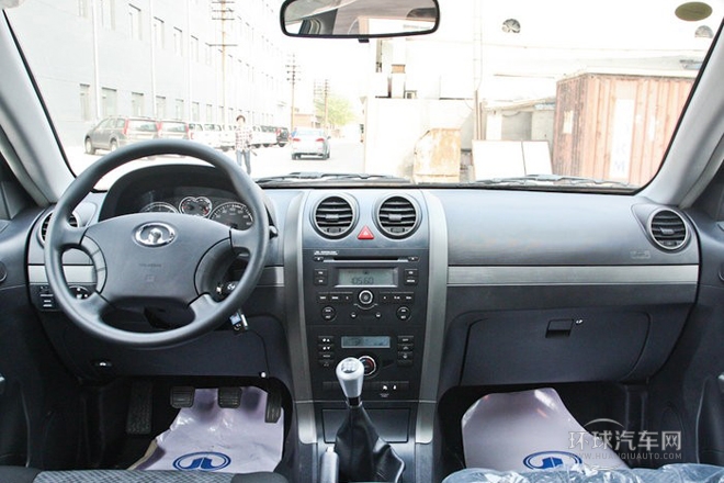 2012款 智尊版 綠靜2.0T手動兩驅舒適型