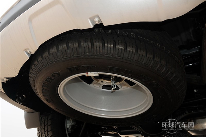 2012款 歐風版 綠靜2.0T自動四驅超豪華型