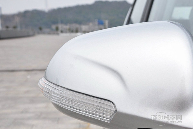 2013款 1.6L 自動致酷型 國IV