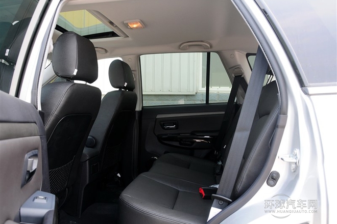 2012款 歐風(fēng)版 綠靜2.0T自動(dòng)四驅(qū)超豪華型