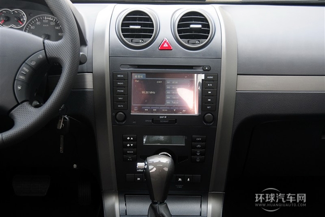 2012款 歐風版 綠靜2.0T自動四驅超豪華型