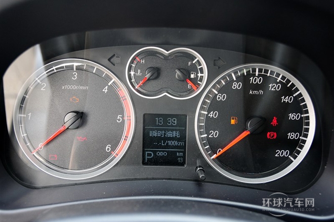 2012款 歐風版 綠靜2.0T自動四驅超豪華型