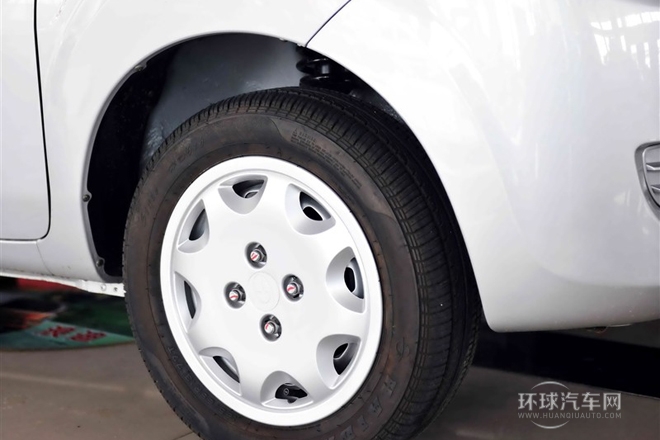 2011款 A+ 1.0L 手動標準型