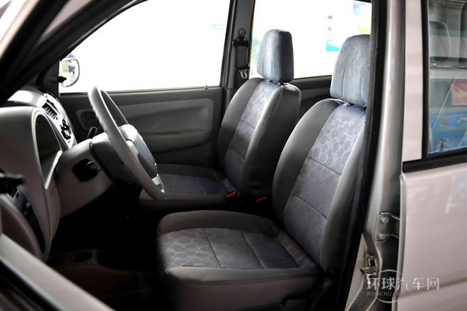 2011款 A+ 1.0L 手動標準型