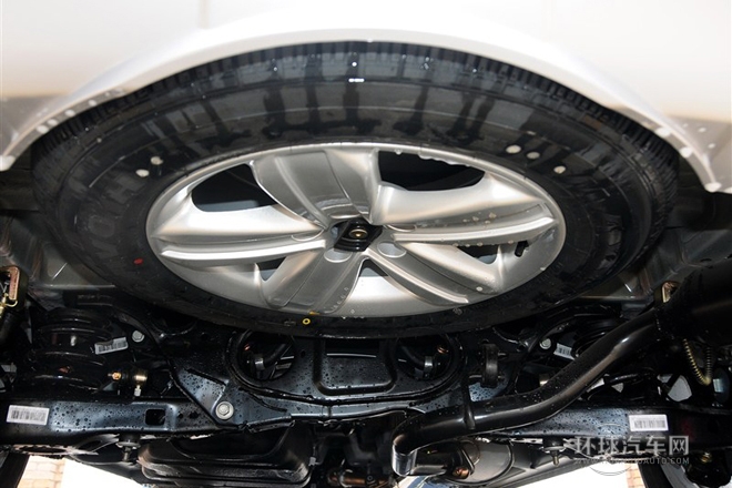 2013款 1.8L 手動尊貴型