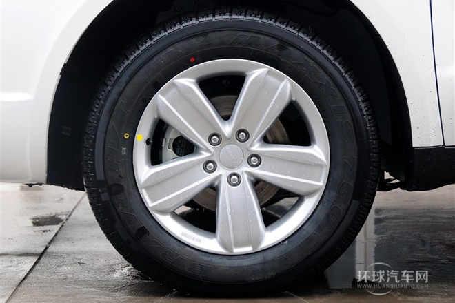 2013款 1.8L 手動尊貴型