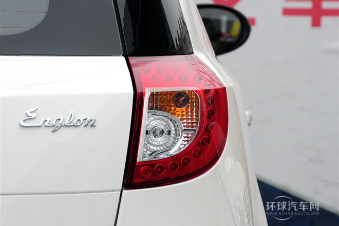 2013款 1.8L 手動尊貴型