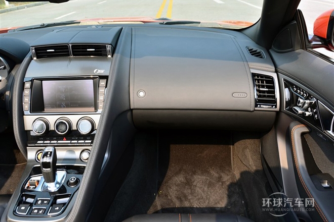 2013款 5.0T V8 S 敞篷中國限量版