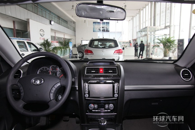 2013款 智尊版 2.0T手動兩驅精英型