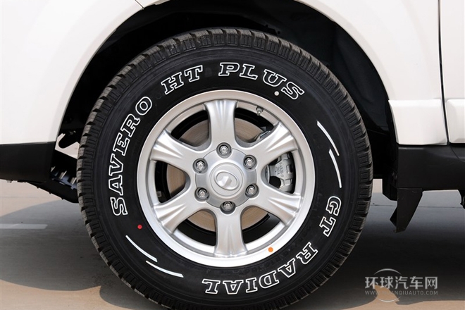 2012款 智尊版 綠靜2.0T自動四驅舒適型