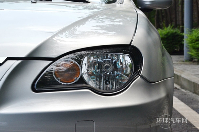 2013款 三廂 1.5L 手動精英型