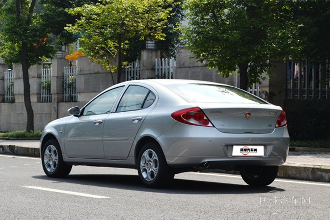 2013款 三廂 1.5L 手動(dòng)精英型