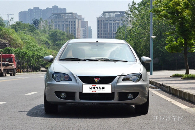 2013款 三廂 1.5L 手動精英型