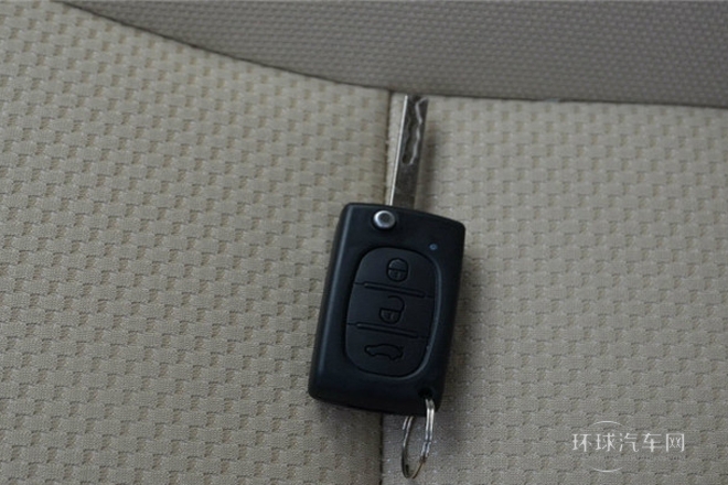 2013款 兩廂 1.5L 自動精英型