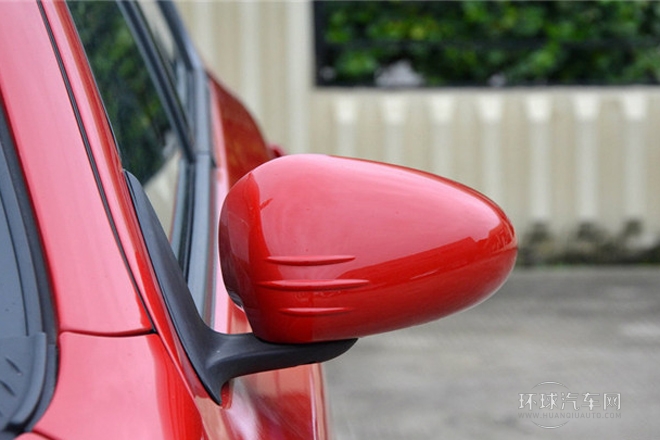 2013款 兩廂 1.5L 自動精英型