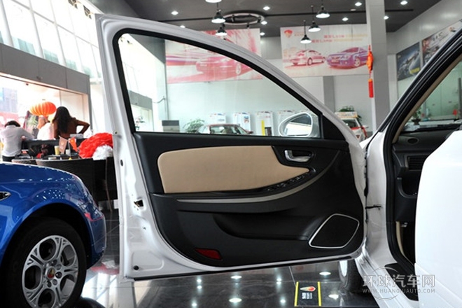 2013款 兩廂 1.5L 手動精英型