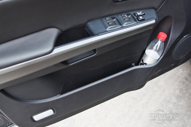 2012款 歐風版 綠靜2.0T手動兩驅舒適型