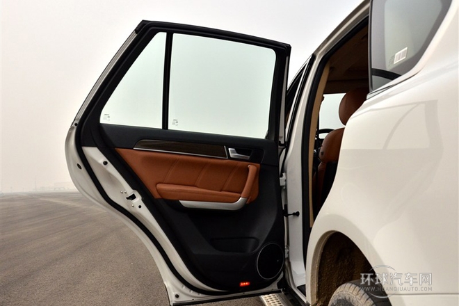 2014款 2.0T 四驅豪華型