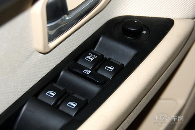 2012款 Sportback 1.8L 手動風尚版