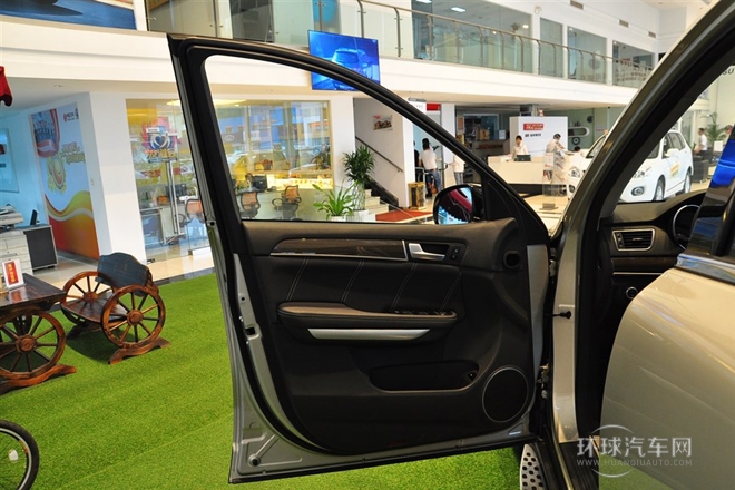 2014款 2.0T 四驅標準型