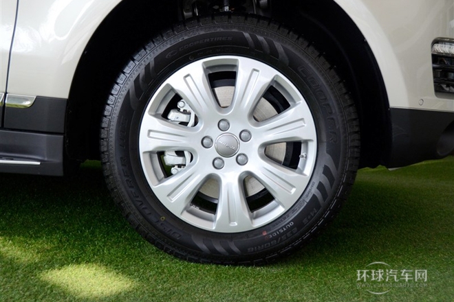 2014款 2.0T 兩驅標準型