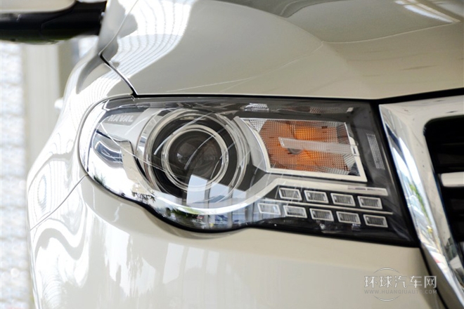 2014款 2.0T 兩驅標準型