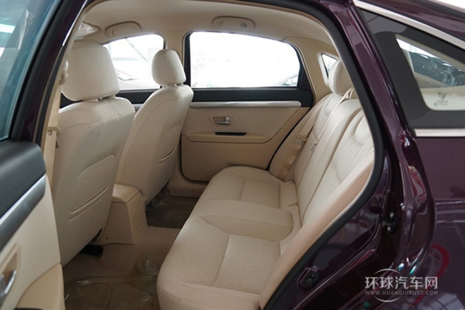 2012款 Sportback 1.8L 手動尊貴型