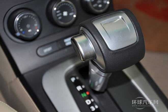 2012款 Sportback 1.8L 自動(dòng)風(fēng)尚版