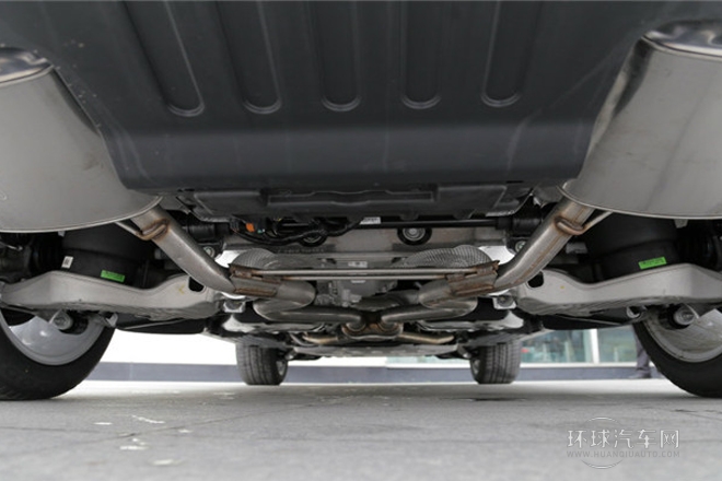 2014款 3.0 V6 SC Vogue SE 創(chuàng)世加長版