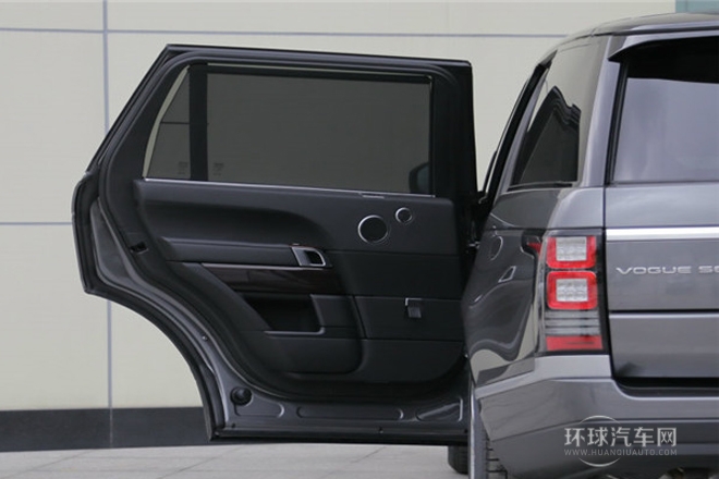 2014款 3.0 V6 SC Vogue SE 創世加長版