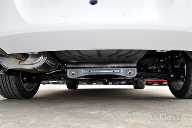 2012款 三廂 1.8L 手動風尚版