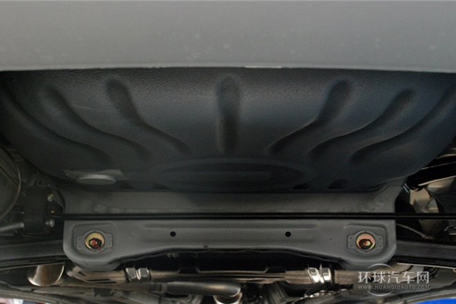 2012款 三廂 1.8L 手動(dòng)尊貴型