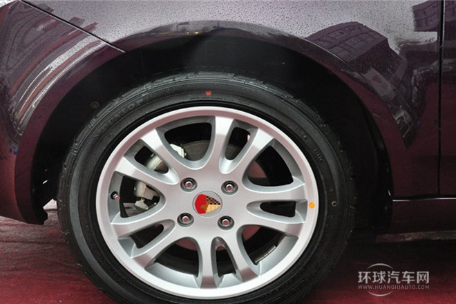 2012款 三廂 1.8L 手動尊貴型