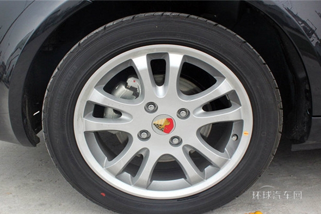 2012款 三廂 1.8L 自動風尚版