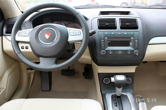 2012款 三廂 1.8L 自動風尚版