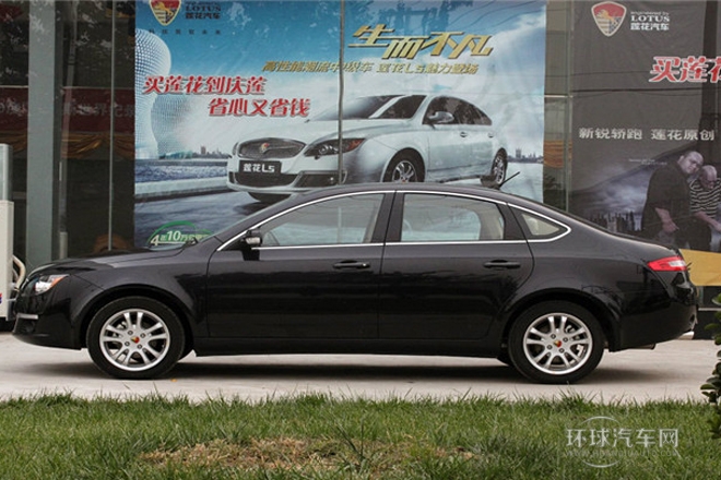 2012款 三廂 1.8L 自動風尚版