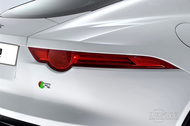 2015款 5.0T R 硬頂版