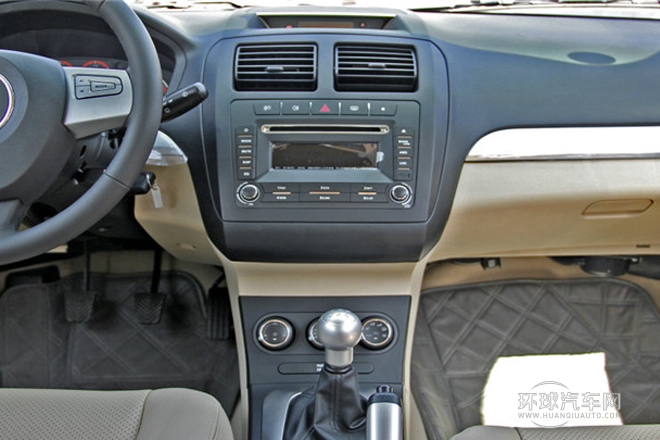 2012款 三廂 1.8L 自動尊貴型