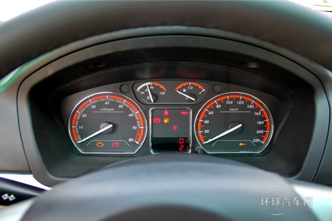 2012款 三廂 1.8L 自動(dòng)尊貴型