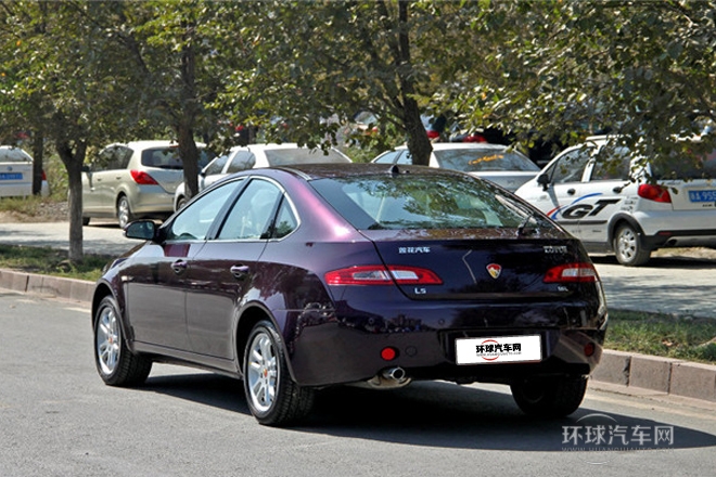 2012款 三廂 1.8L 自動尊貴型