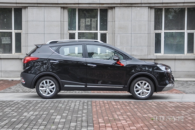 2014款 1.5L 手動豪華型
