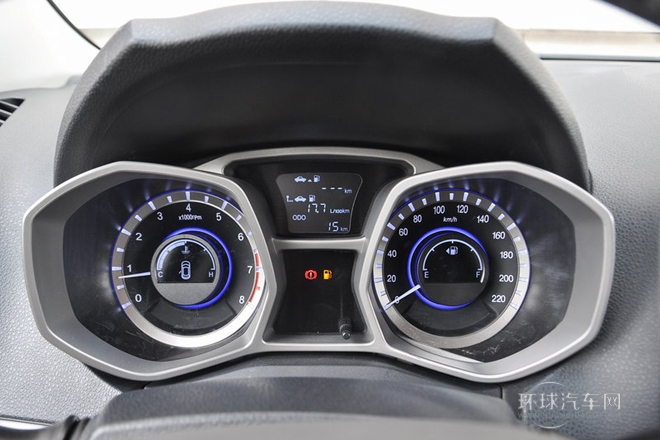 2014款 1.5L 手動豪華型